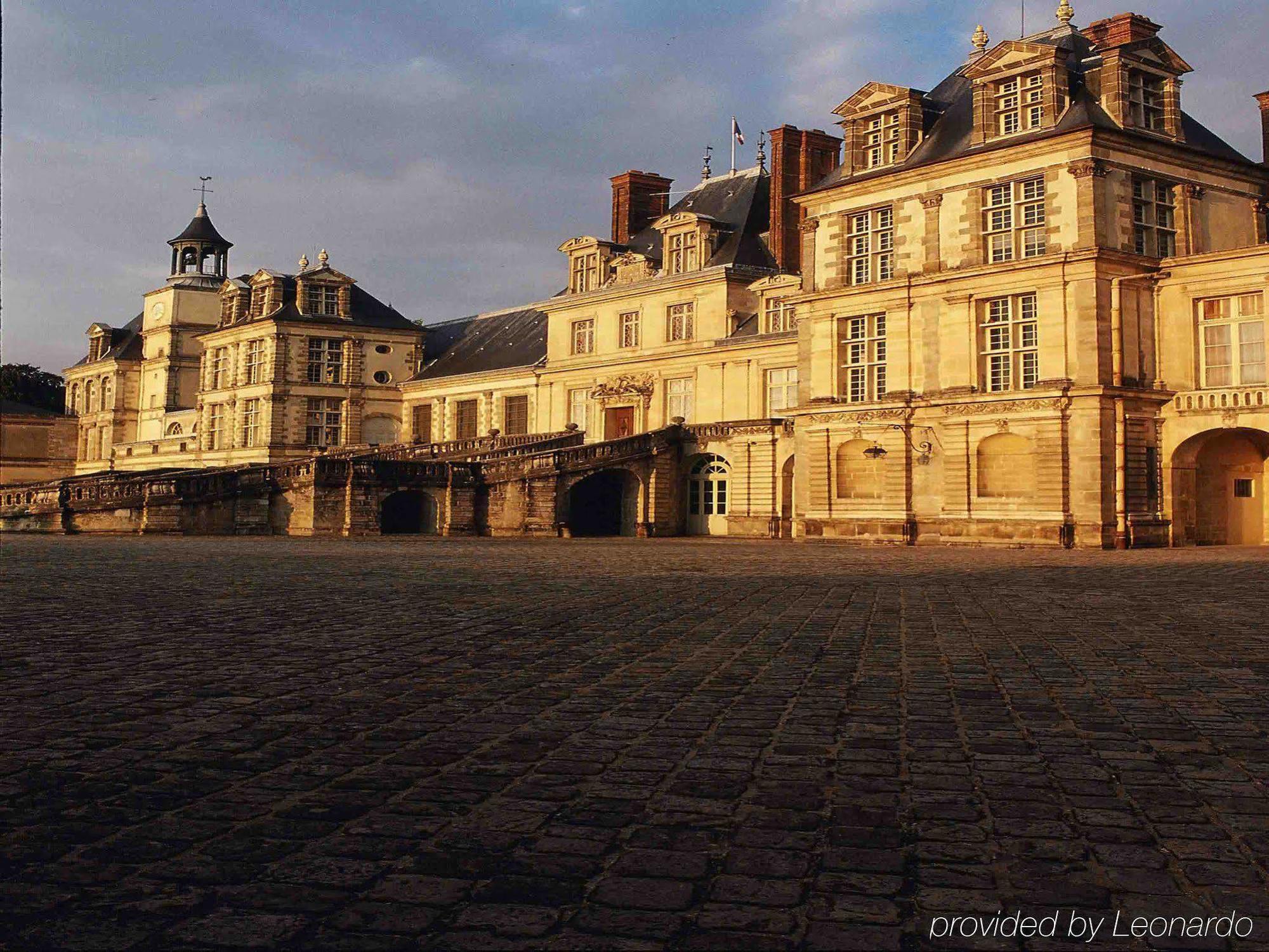 Ibis Chateau De Fontainebleau Eksteriør billede